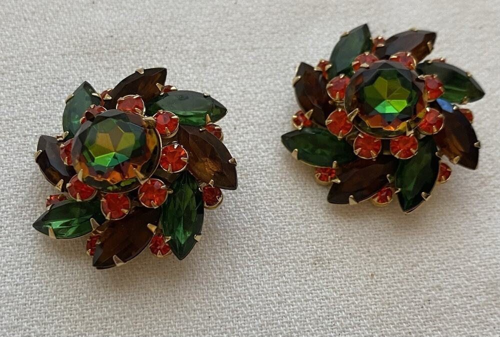 VTG Judy Lee Green Watermelon Rhinestone Earrings Set Clip On Gold Tone Jewelry